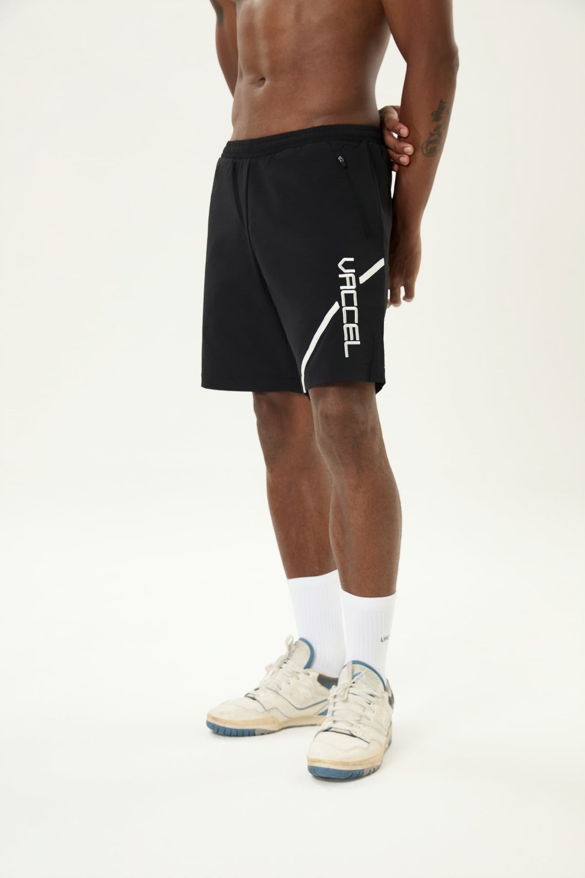 VACCEL STREAK SHORTS