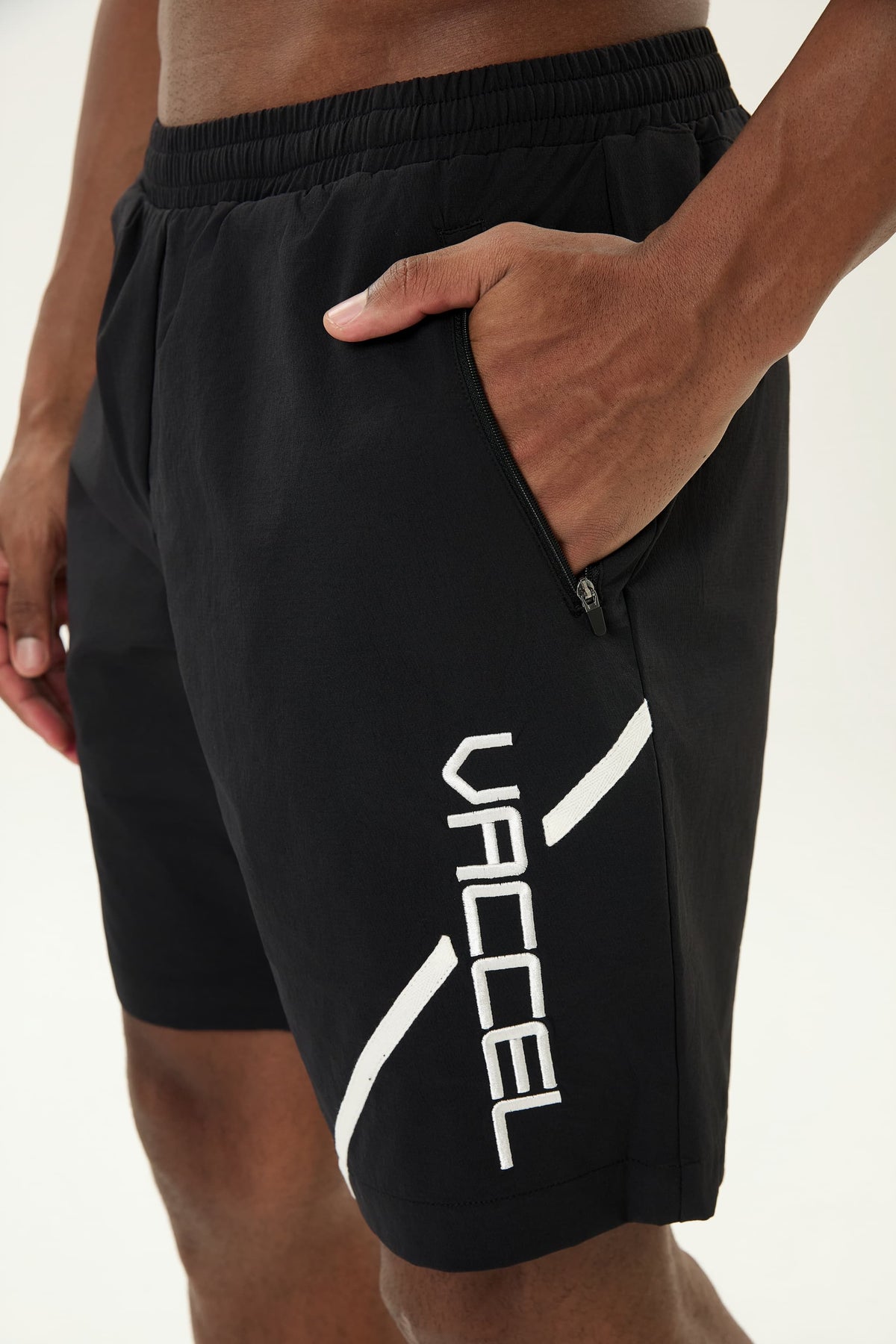 VACCEL STREAK SHORTS