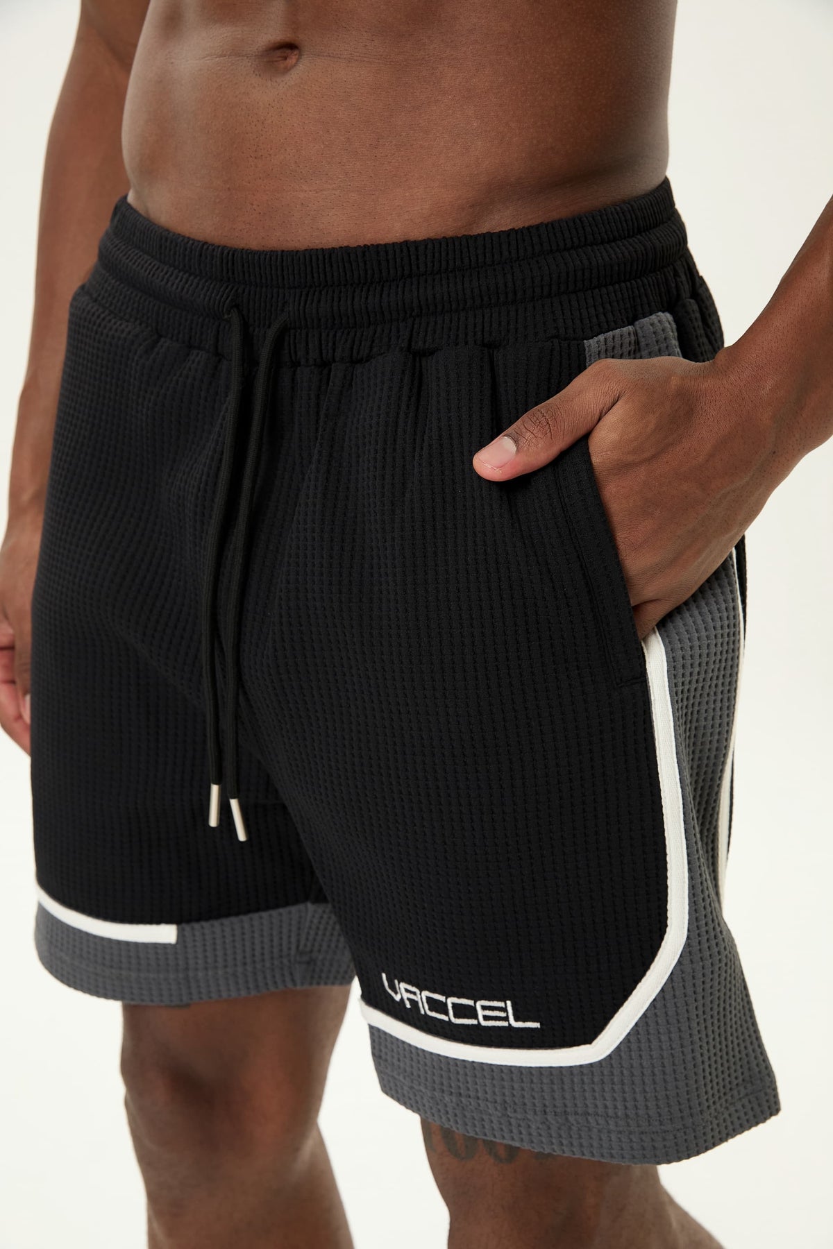 VACCEL BLOCK SHORTS