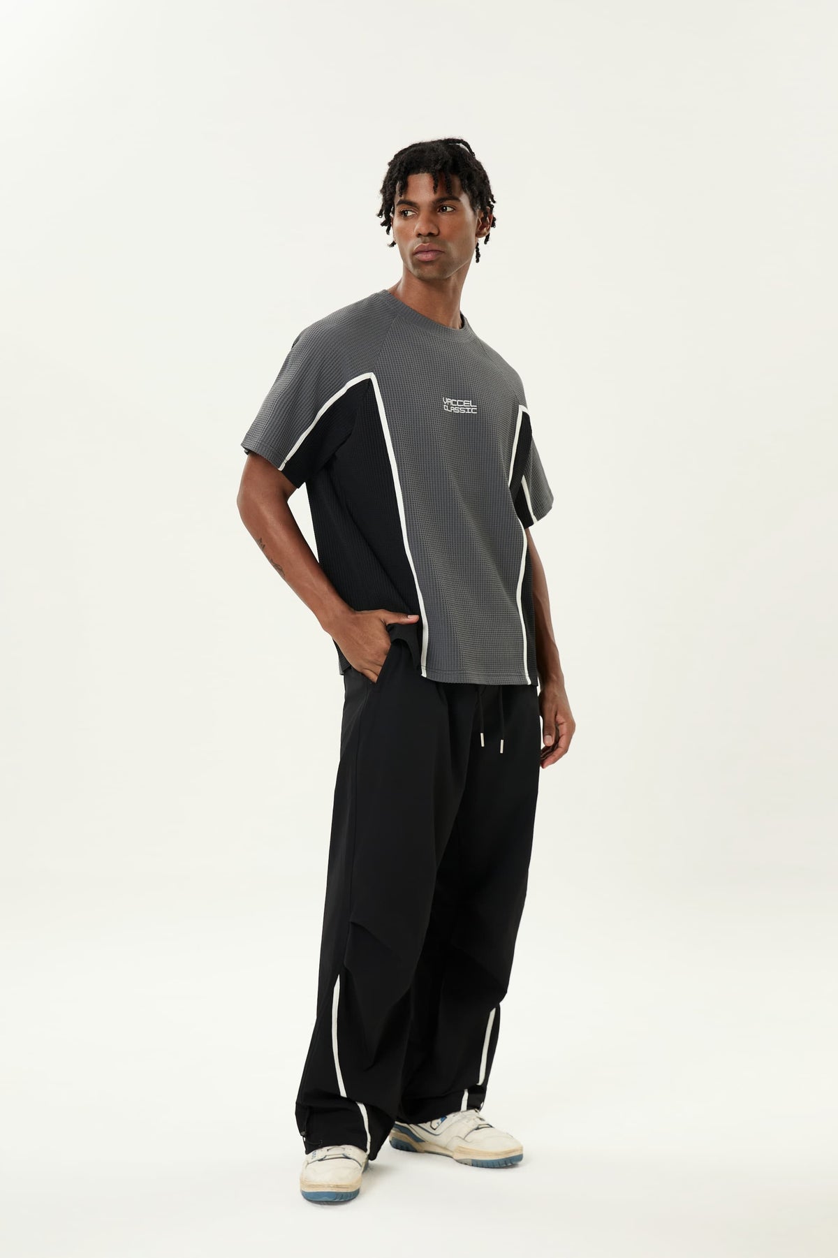 VACCEL CLASSIC WHITETRACE TEE