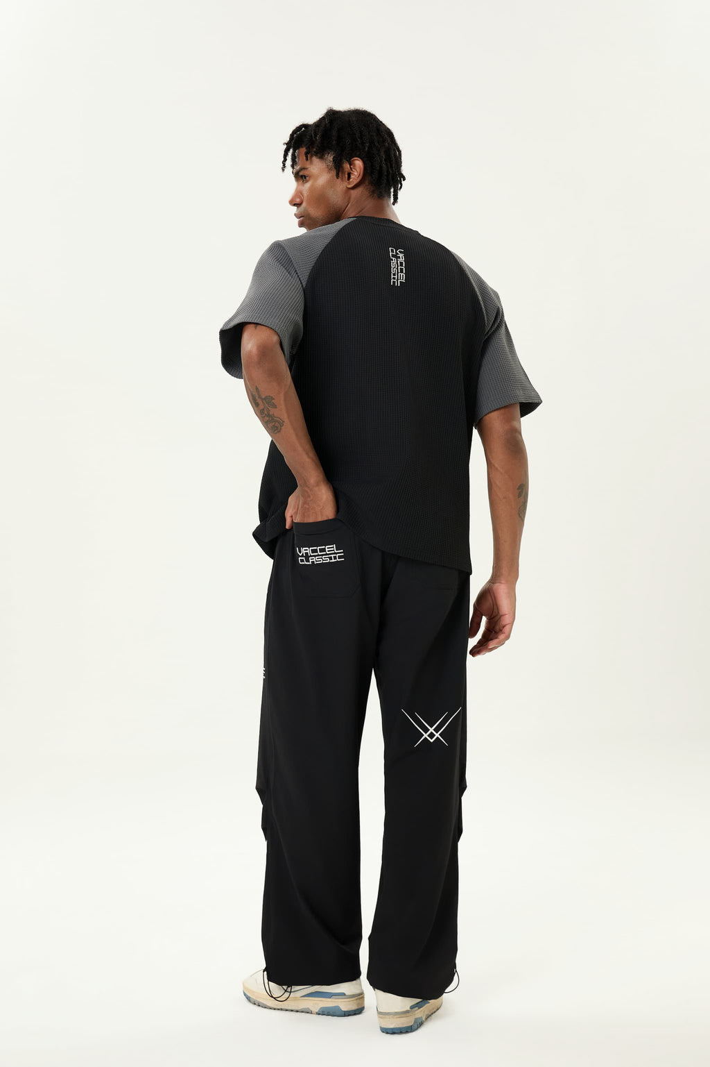 VACCEL CLASSIC RAGLAN TEE